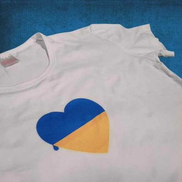 Ukraine Teardrop Heart Tee - SUPPORT UKRAINE NOW! - Picture 5 of 7